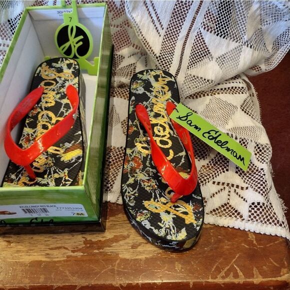 Sam Edelman flip flop sandals - Picture 1 of 3
